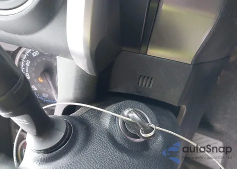 2019 Toyota Tacoma Sr5 V6 z USA, uszkodzony, nr VIN 5TFCZ5AN9KX176923